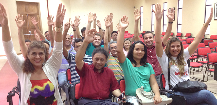 Banc&aacute;rios realizam ato p&uacute;blico no primeiro dia de greve no Maranh&atilde;o