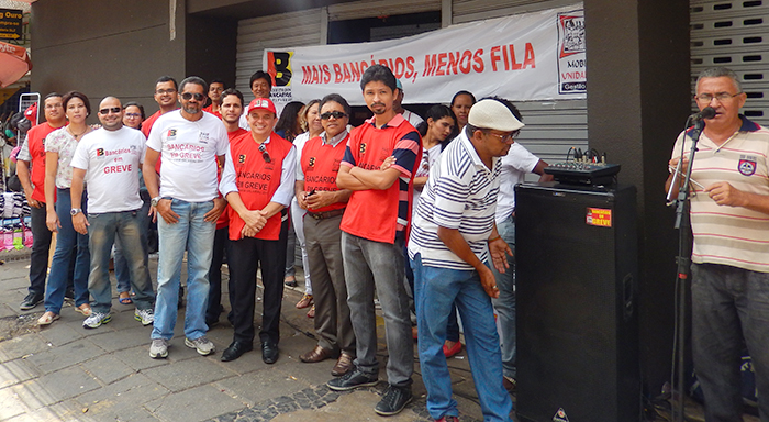 Greve fecha BNB da Rua Rua Grande